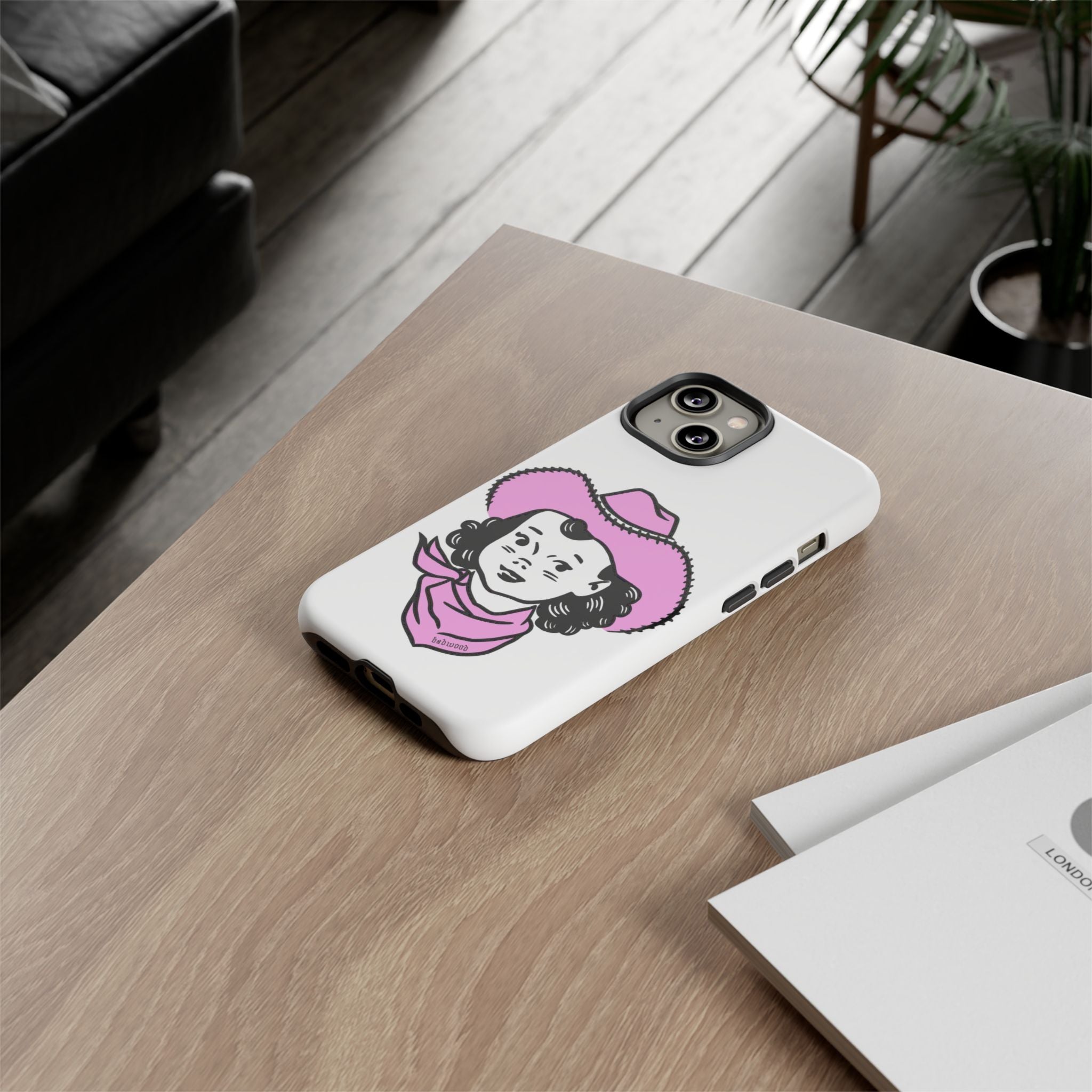 "HARLOW" - Tough Case in PINK