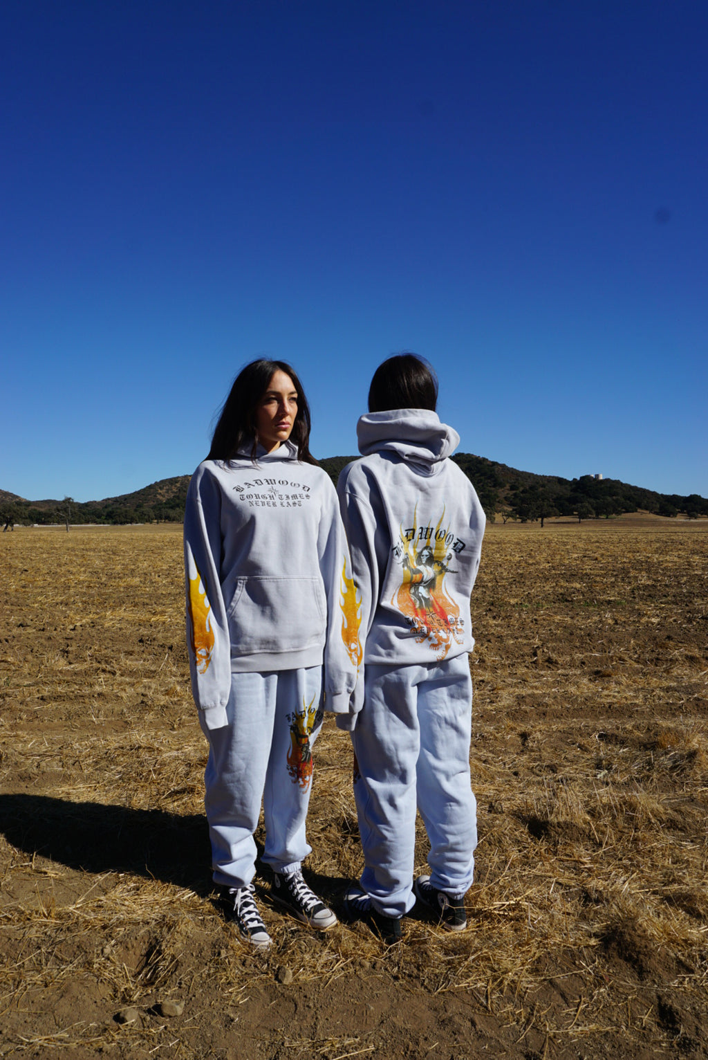 "TOUGH TIMES" Sweatpants in POWDER