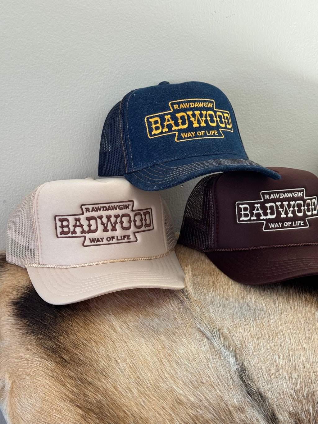 "RAWDAWGIN" Foam Trucker in TAN