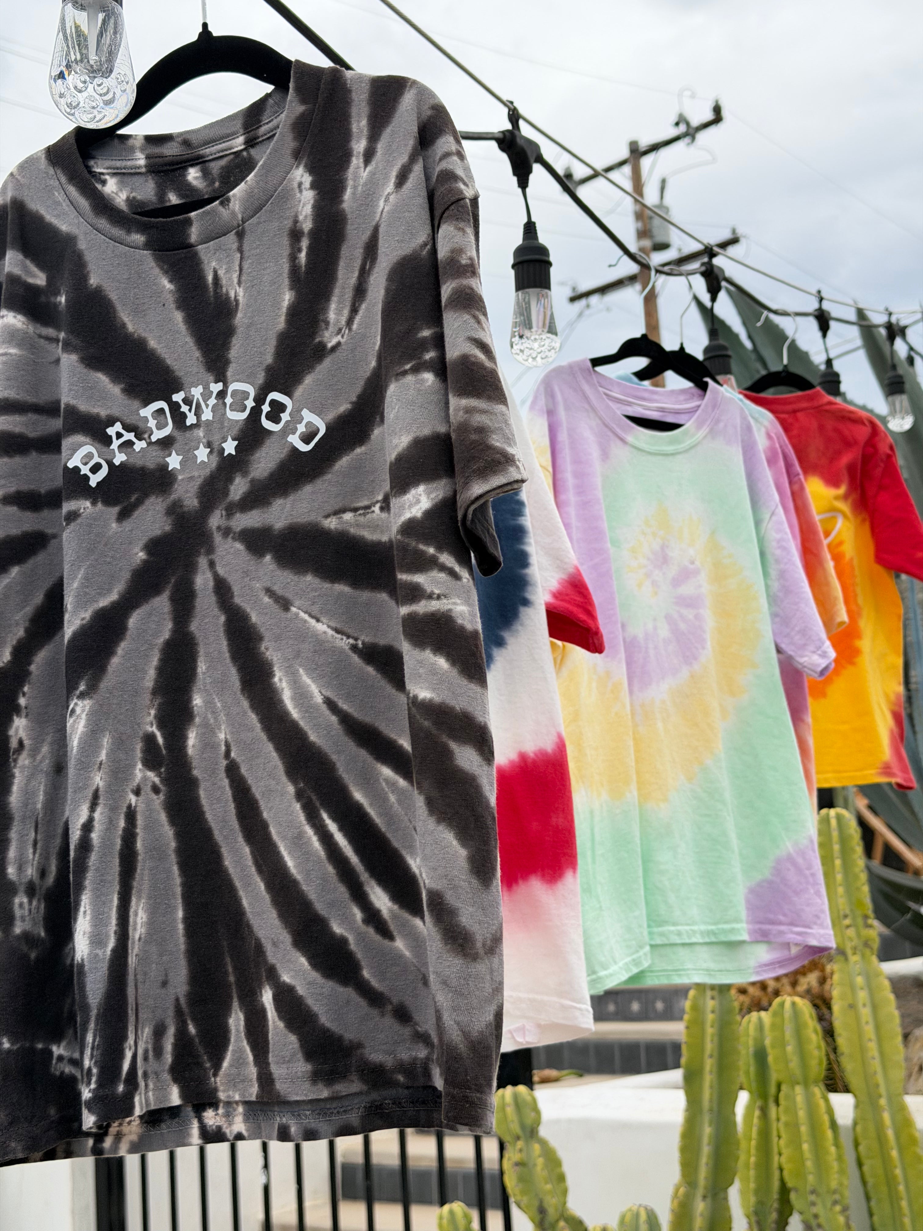 "GRIT" - YOUTH TIE-DYE TEE