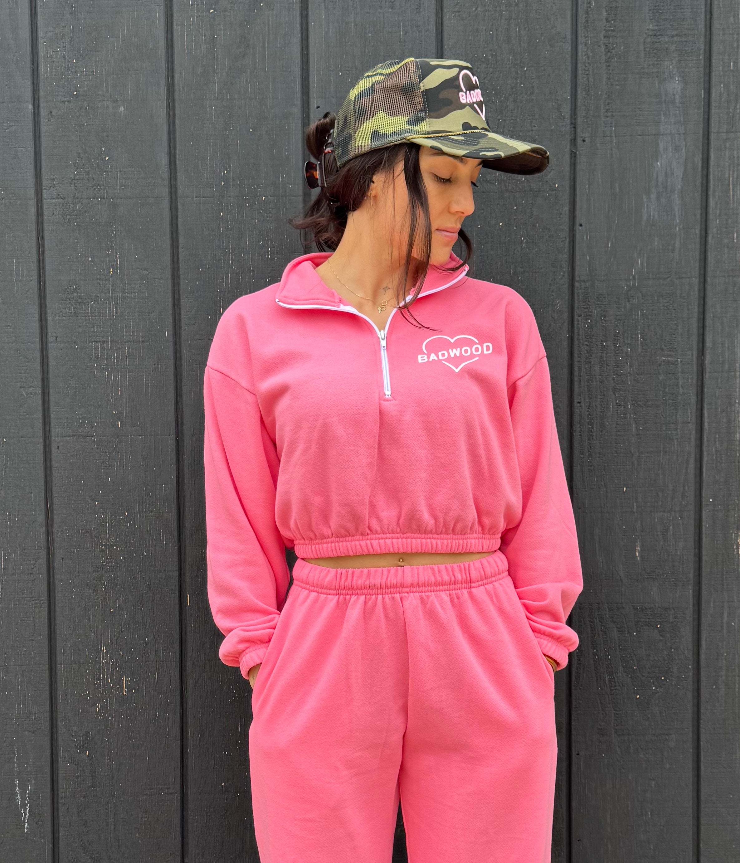 "HARD TO BREAK" SWEATPANTS in BUBBLEGUM