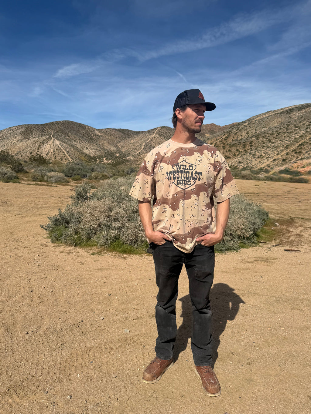 "WILD WEST COAST KIDS" Tee in DESERT CAMO