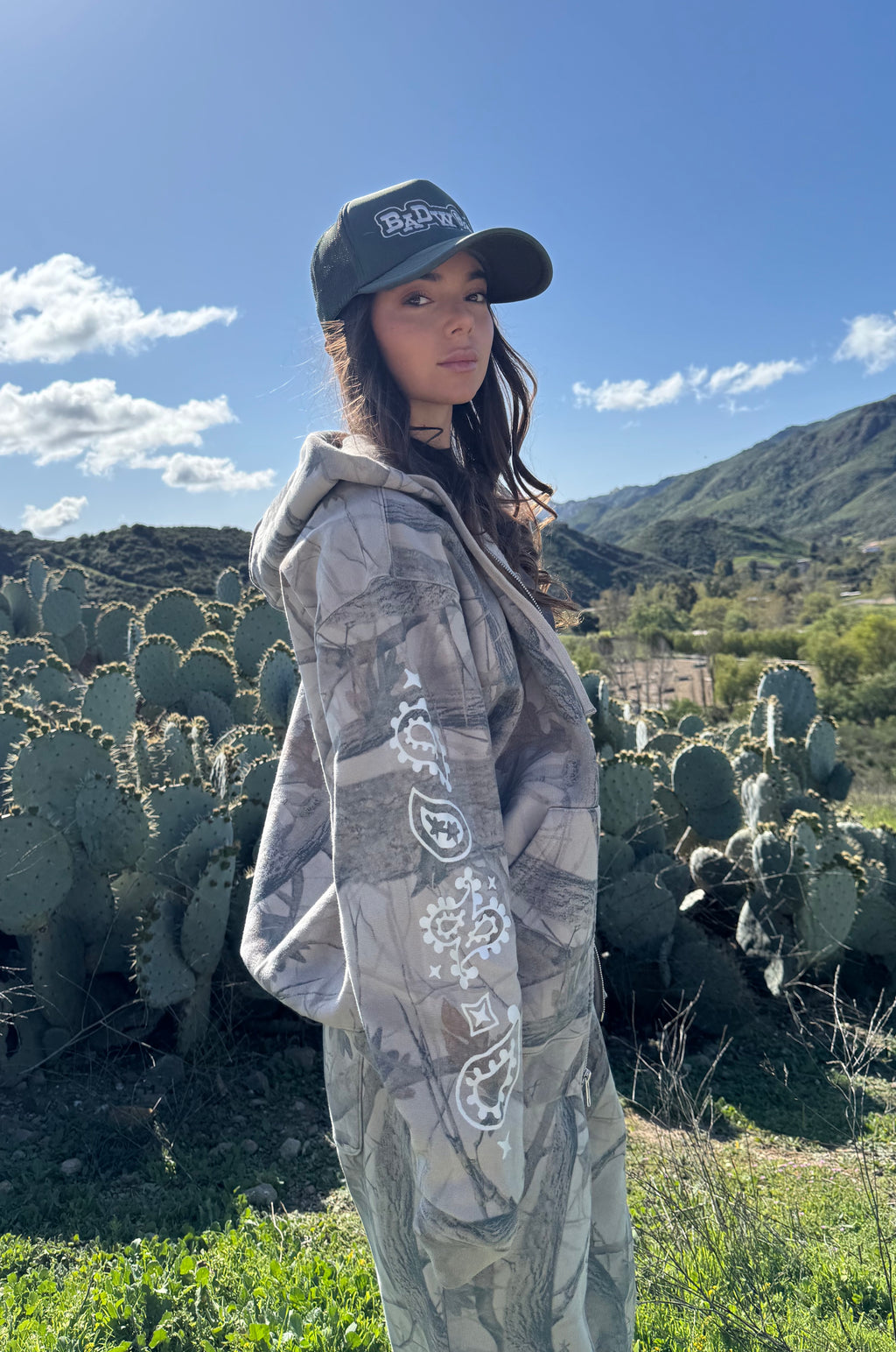 "PAISLEY" UNISEX ZIP HOODIE in REAL TREE