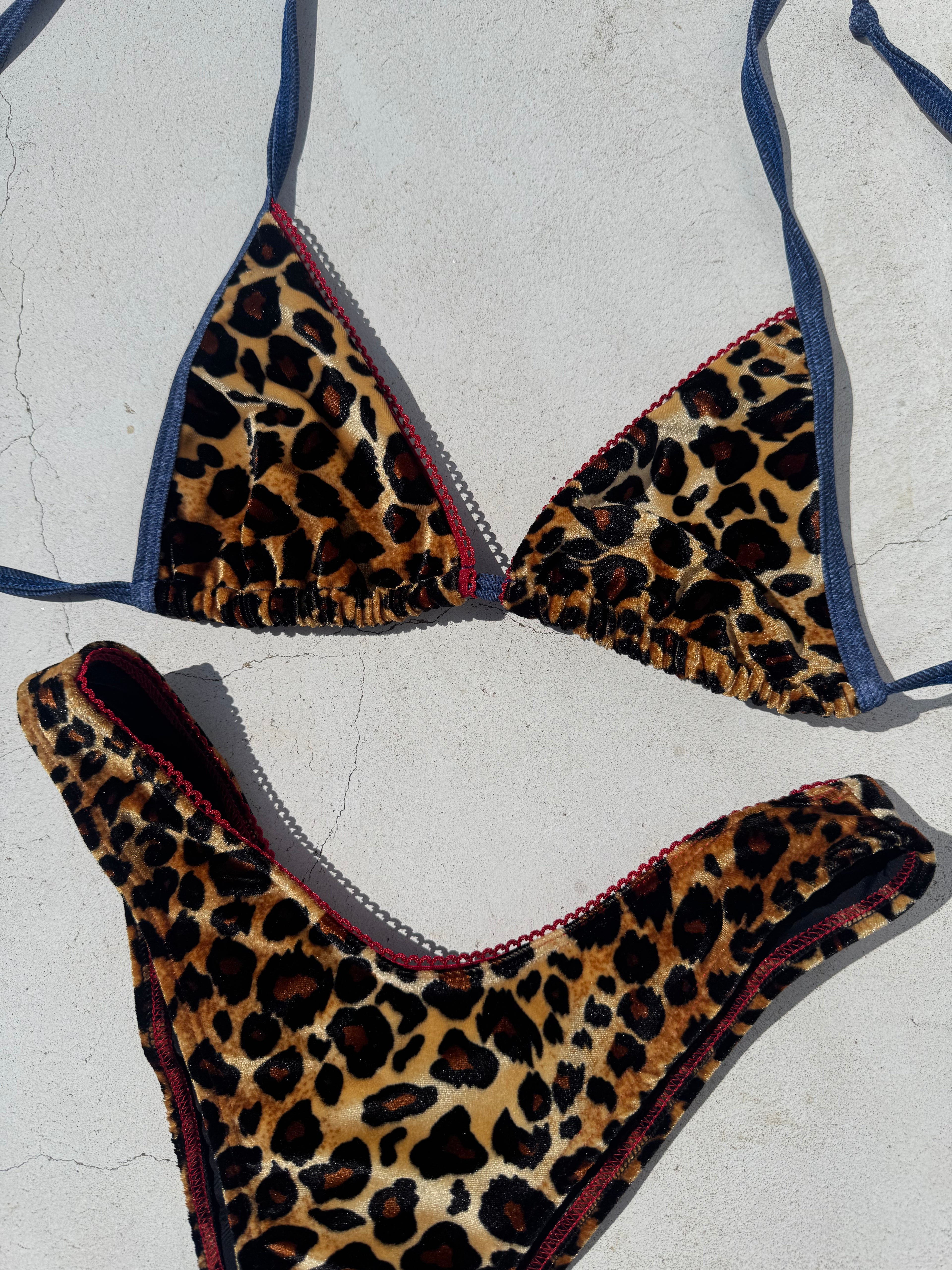 "WILD THING" Scrunch Bottoms